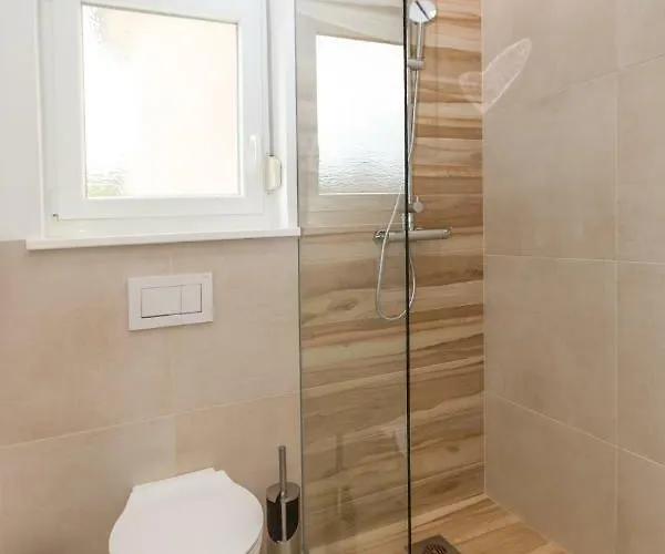 Marija * לובליאנה